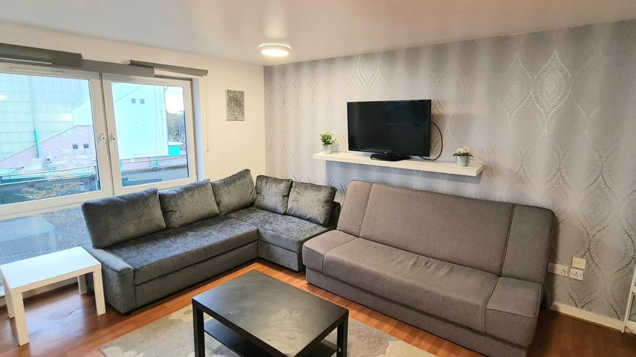 Lovely 3 Bedroom Apartment - Free Parking EDI Eksteriør billede